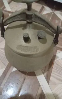 زودپز قدیمی چدن