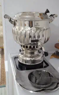 سماور درحدنوخیلی کم استفاده شده مارک غفاری