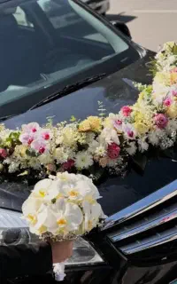 گل ارایی ماشین عروس