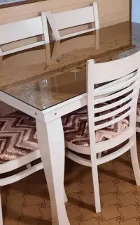 میز غذاخوری ۶ نفره