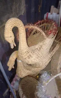 تعدادی سبد گل ارایی وخنچه عقد