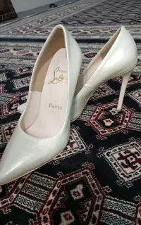 کفش پاشنه بلند زنانه