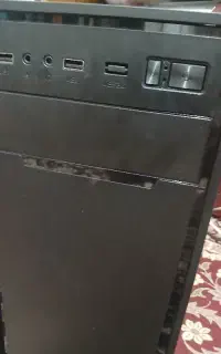 کیس و مانیتور