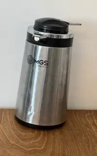 فلاسک کاملا سالم برند MGS