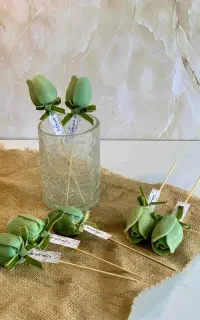 گیفت غدیر ،دکوری،باکس گل شمعی ،استند اسم
