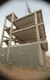 قالبندی و بنایی ساختمان