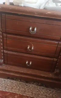 ۲پاتختی و۱آینه وکنسول