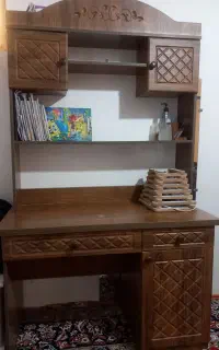 میز تحریر  در حد نو نو
