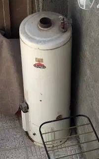 آبگرمکن مخزنی