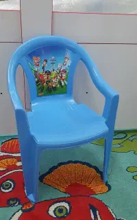 صندلی کودک ، پلاستیکی