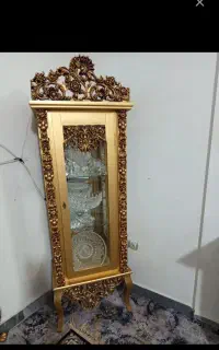 ویترین طلایی ۳طبقه وفانوس طلایی ۳ عددی
