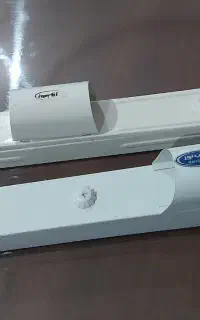پایه و قاب لامپ مهتابی