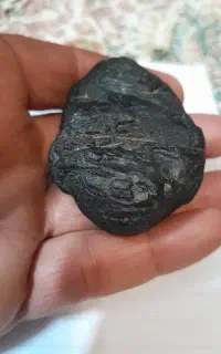 سنگ شهاب ..‌یا سنگ شفاه