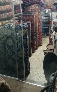 خریدار و فروش انواع فرش دستبافت ماشینی وسایل قدیمی