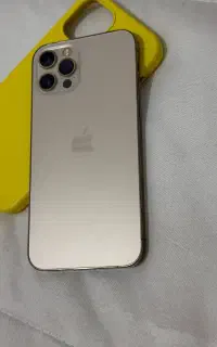 ایفن ۱۲ پرو