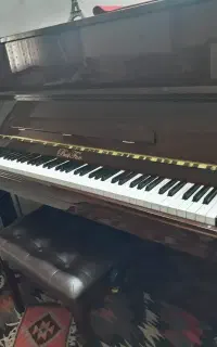 پیانو آکوستیک