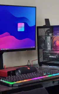 کیس رم ۳۲ با 3060ti و 14600kf