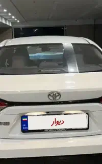 تویوتا لوین هیبرید صفر