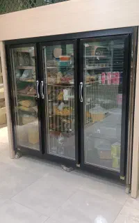 فروش یخچال ۳ درب ایستاده به شرط تمیز بودن و نوبودن