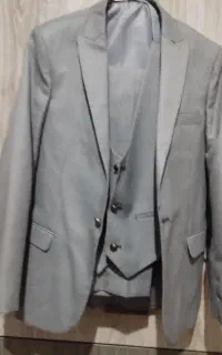 کت وشلوارطوسی