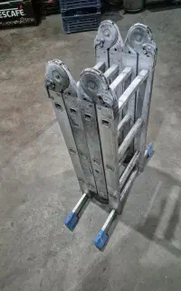 نردبان آلمینیوم