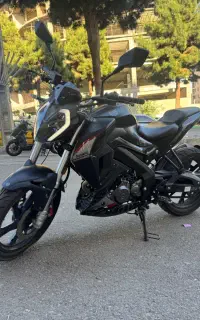 بنلی 180s کم کار و در حد