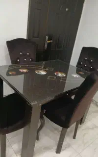 میزغذاخوری