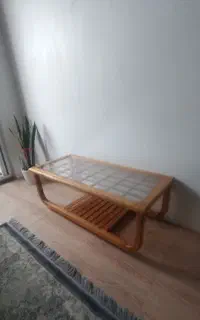 میز جلومبلی