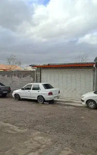 اجاره انبار و مغازه همراه زمین در خیابان عرفان