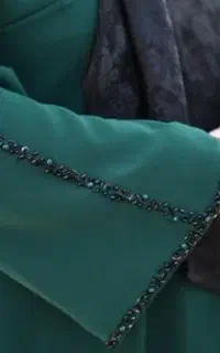 منجوق دوزی جواهر دوزی سنگ دوزی روی لباس