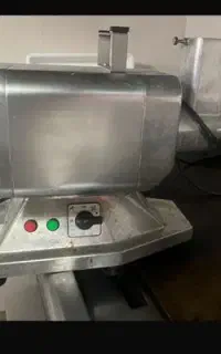 چرخ گوشت صنعتی براکس در حد نو