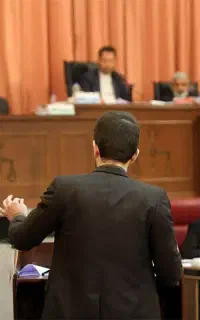وکیل پایه یک دادگستری ( 24ساعته پاسخگو)