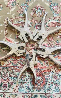 دستگاه پرچ و سوراخ کن