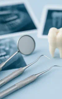استخدام دستیار دندانپزشک