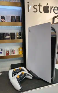 ps5 دیسک خور 1 ترابایت همراه با دو دسته