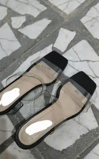 پاشنه بلند
