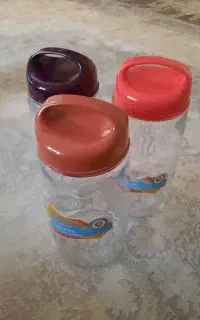 سه عدد بانکه شیشه ای