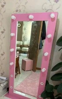 آینه قدی هالیوودی