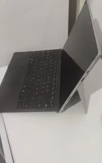 لب تاب سرفیس