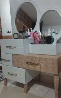 میز آرایش در حد