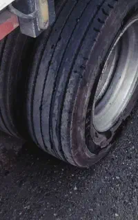 خاور ایسوزو ۸تن