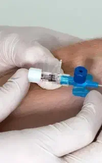 تزریقات پانسمان سرم سوند بخیه زخم نرخ دولتی