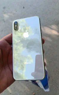 آیفون xs