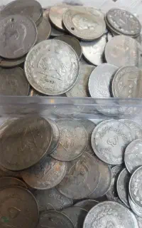 خریدوفروش سکه های سالم ودست نخورده