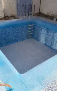 کاشیکاری واجرای استخرجکوزی