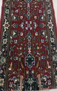 فرش کناره گلرخ کاشان
