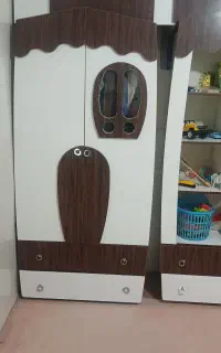 کمد کودک کاملا سالم