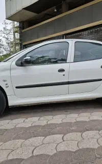 پژو 206sd
