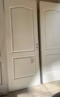 درب چوبی قدیمی