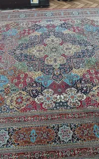 یک عددفرش ۱۲متری و۶متری